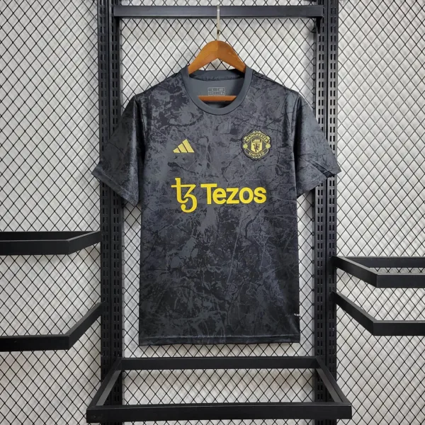 Man United 17/18 Home Shirt