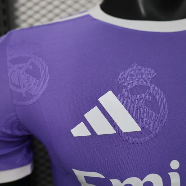 2526 Real Madrid special edition jersey player version
